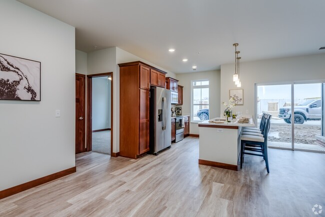 The Oaks at 8100 in Oak Creek, WI - Building Photo - Building Photo