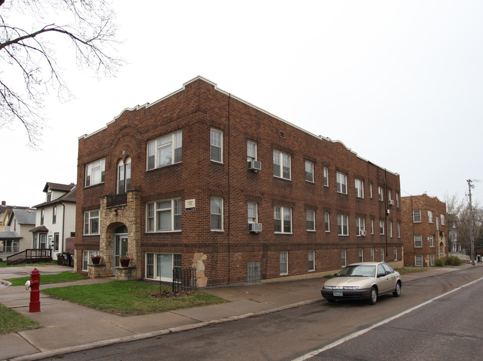 2601/05 Fremont Ave S in Minneapolis, MN - Building Photo