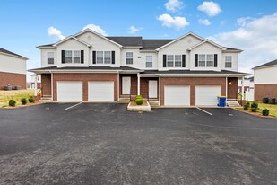 730 Village Creek Dr in Bowling Green, KY - Building Photo