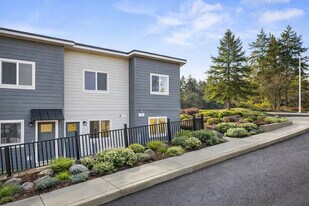 1032 Guard St in Friday Harbor, WA - Building Photo