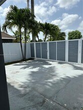 11631 SW 179th Terrace in Miami, FL - Building Photo - Building Photo