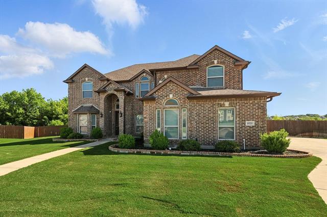 property at 1523 Diamond Creek Ln