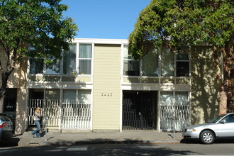 5425-5427 College Ave in Oakland, CA - Building Photo - Building Photo