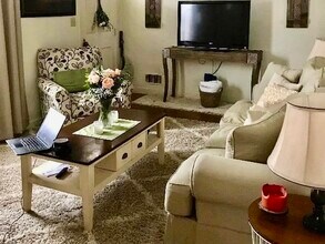 30 Whipple Ct in Portsmouth, NH - Building Photo - Building Photo