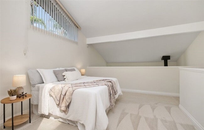 property at 221 Oahu Way