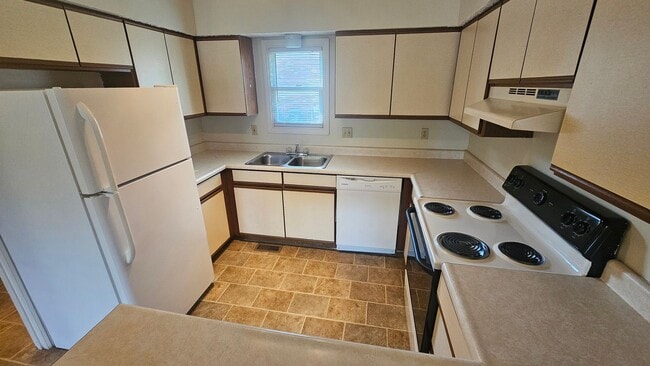 1718 N Lincoln St in Bloomington, IN - Building Photo - Building Photo