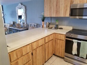 9815 Harrell Ave in Treasure Island, FL - Building Photo - Building Photo