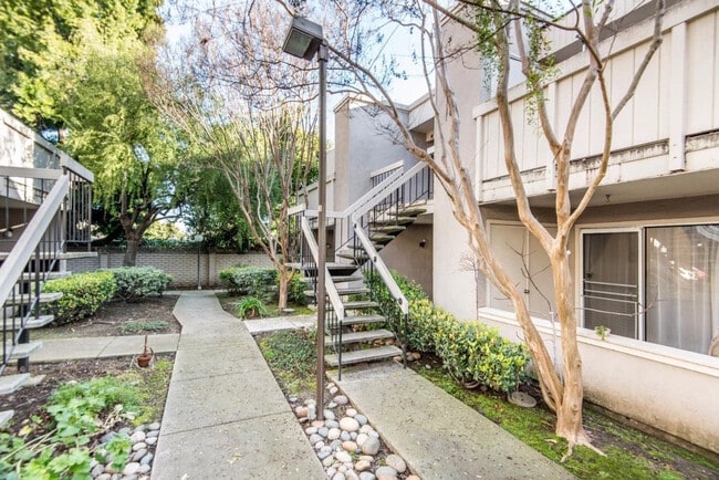 property at 871 W California Ave