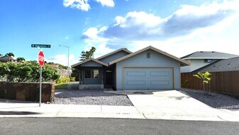 68-3527-3527 W Makuahine St in Waikoloa, HI - Building Photo