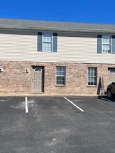 208 College St in Portland, TN - Building Photo - Building Photo