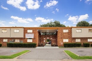 Cherry Creek Apartments in Memphis, TN - Building Photo