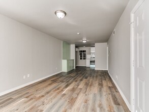 3813 NW 17th St in Oklahoma City, OK - Building Photo - Building Photo