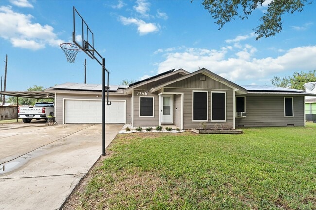property at 9946 Algiers Rd