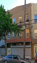 377 Onderdonk Ave Apartamentos