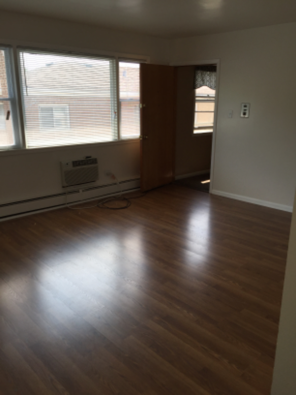 property at 5712 W Park Ave