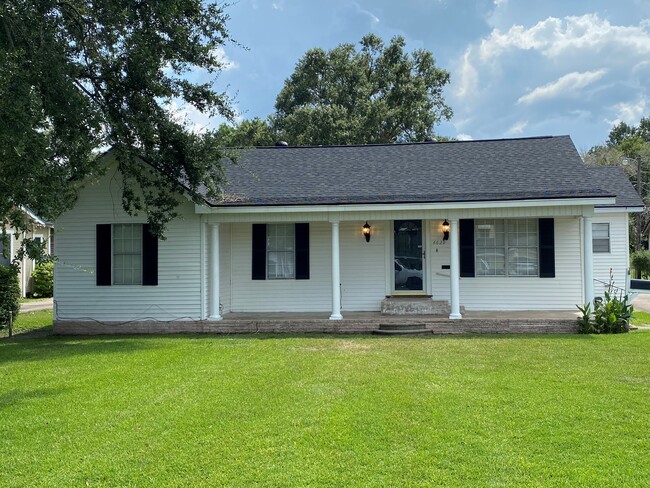 property at 4629 Main Ave