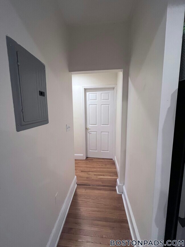 191 Winthrop Rd in Brookline, MA - Building Photo - Building Photo