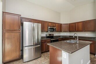 501 S 112th Dr in Avondale, AZ - Building Photo - Building Photo