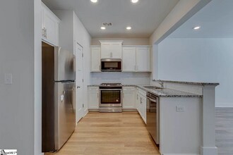 103 Shallons Dr in Greenville, SC - Building Photo - Building Photo