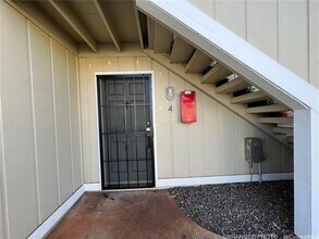 94-1097-1097 Paawalu St in Waipahu, HI - Building Photo - Building Photo