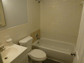 5420 Reef Dr in New Port Richey, FL - Building Photo - Building Photo