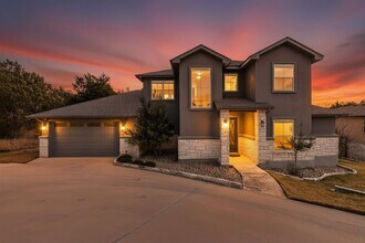 2903 Davis Cove in Lago Vista, TX - Building Photo - Building Photo