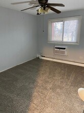 8541 Lotus Ave in Skokie, IL - Building Photo - Building Photo