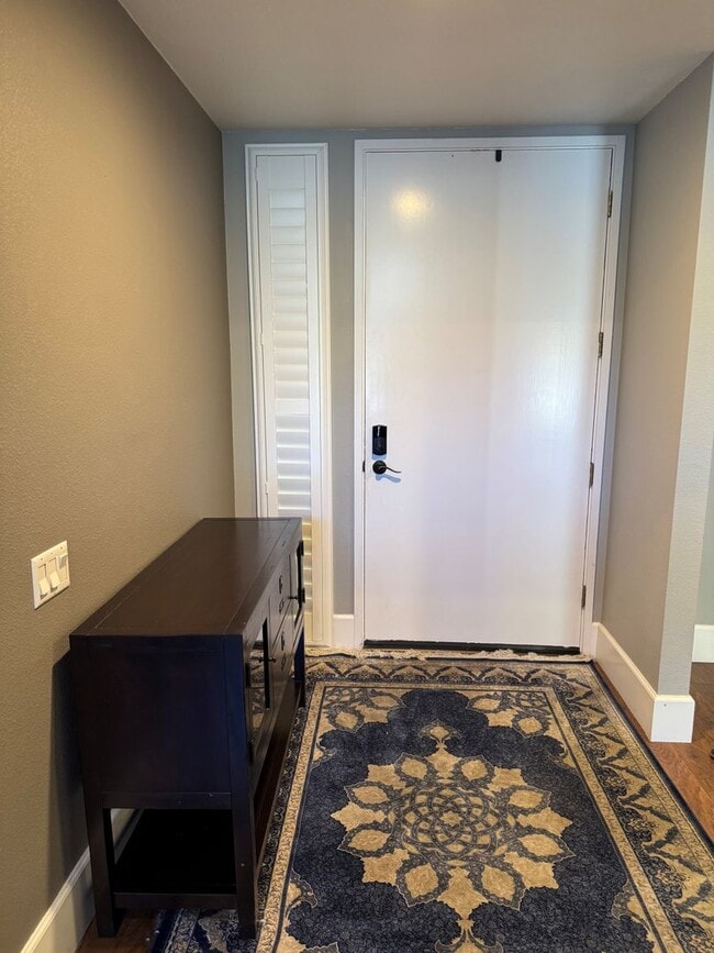 11434 Tunnel Hill Way in Gold River, CA - Building Photo - Building Photo