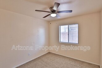 6220 E Greenway St in Mesa, AZ - Building Photo - Building Photo