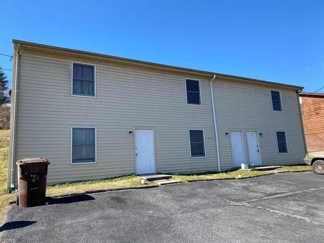 property at 288 Apple Valley Rd