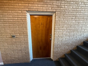 3313 Camvic Terrace in Cheviot, OH - Building Photo - Building Photo