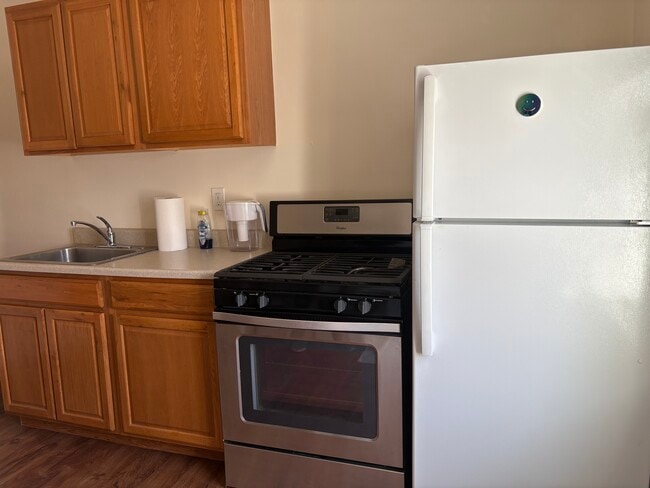 353 Central Ave, Unit #2 in Lawrence, NY - Building Photo - Building Photo
