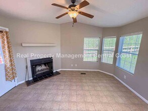 9393 Eagle Vista Way in Atascadero, CA - Building Photo - Building Photo