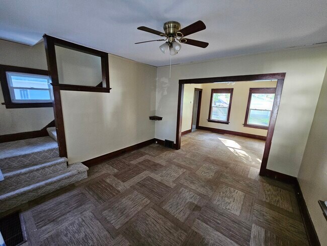 928 Sumner St in Carlinville, IL - Building Photo - Building Photo