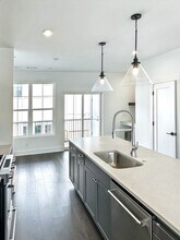 201 New St in Decatur, GA - Building Photo - Building Photo