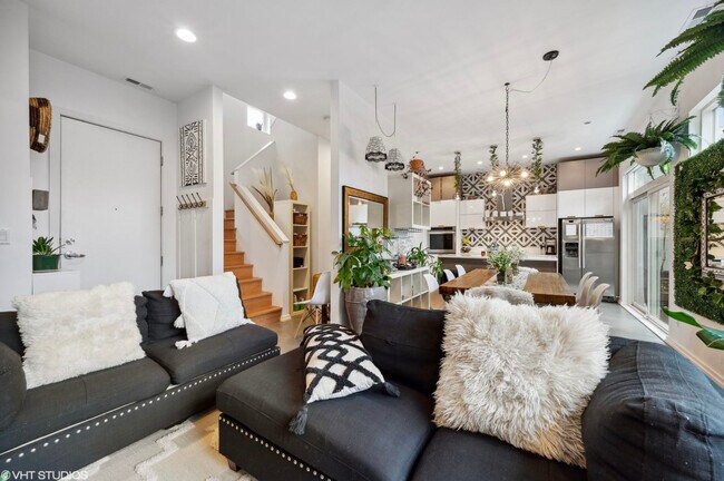 3634 W George St in Chicago, IL - Building Photo - Building Photo