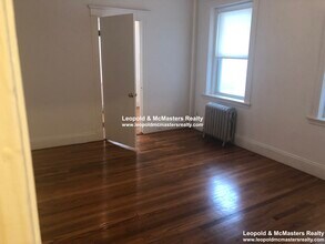 120 Brainerd Rd, Unit 5 in Allston, MA - Building Photo - Building Photo