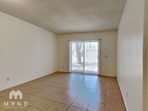 2828 E Tierra Buena Ln in Phoenix, AZ - Building Photo - Building Photo