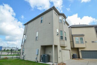 5803 Conley St in Houston, TX - Building Photo - Building Photo