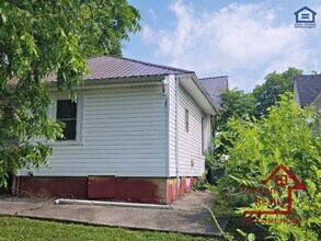 515 Ben Hur Ave in Knoxville, TN - Foto de edificio - Building Photo