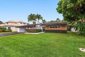 900 Marble Way in Boca Raton, FL - Building Photo - Building Photo