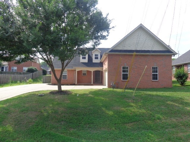 3009 Rock Springs Rd in Smyrna, TN - Building Photo