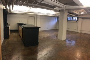 Brick House Lofts in Oakland, CA - Building Photo