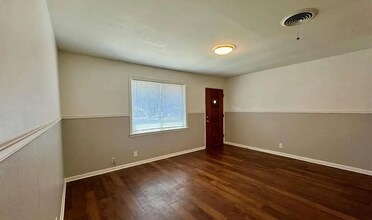 105 Shannon Ln in Georgetown, TX - Building Photo - Building Photo