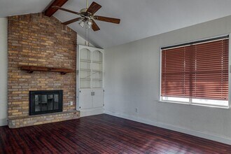 112 Tomahawk Trail in Del Rio, TX - Building Photo - Building Photo