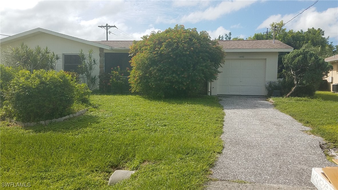 1448 SE 21st Ln in Cape Coral, FL - Building Photo