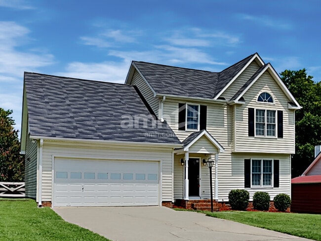 1205 Salem Crossing Rd