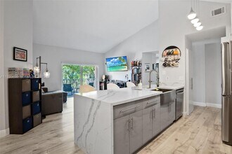 15770 SW 104th Terrace, Unit 301 in Miami, FL - Building Photo - Building Photo