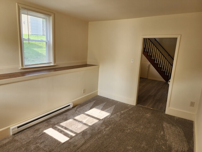 309 Strasburg Ave, Unit C in Parkesburg, PA - Foto de edificio - Building Photo