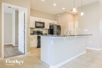 2443 Dalhart Ave in North Port, FL - Foto de edificio - Building Photo